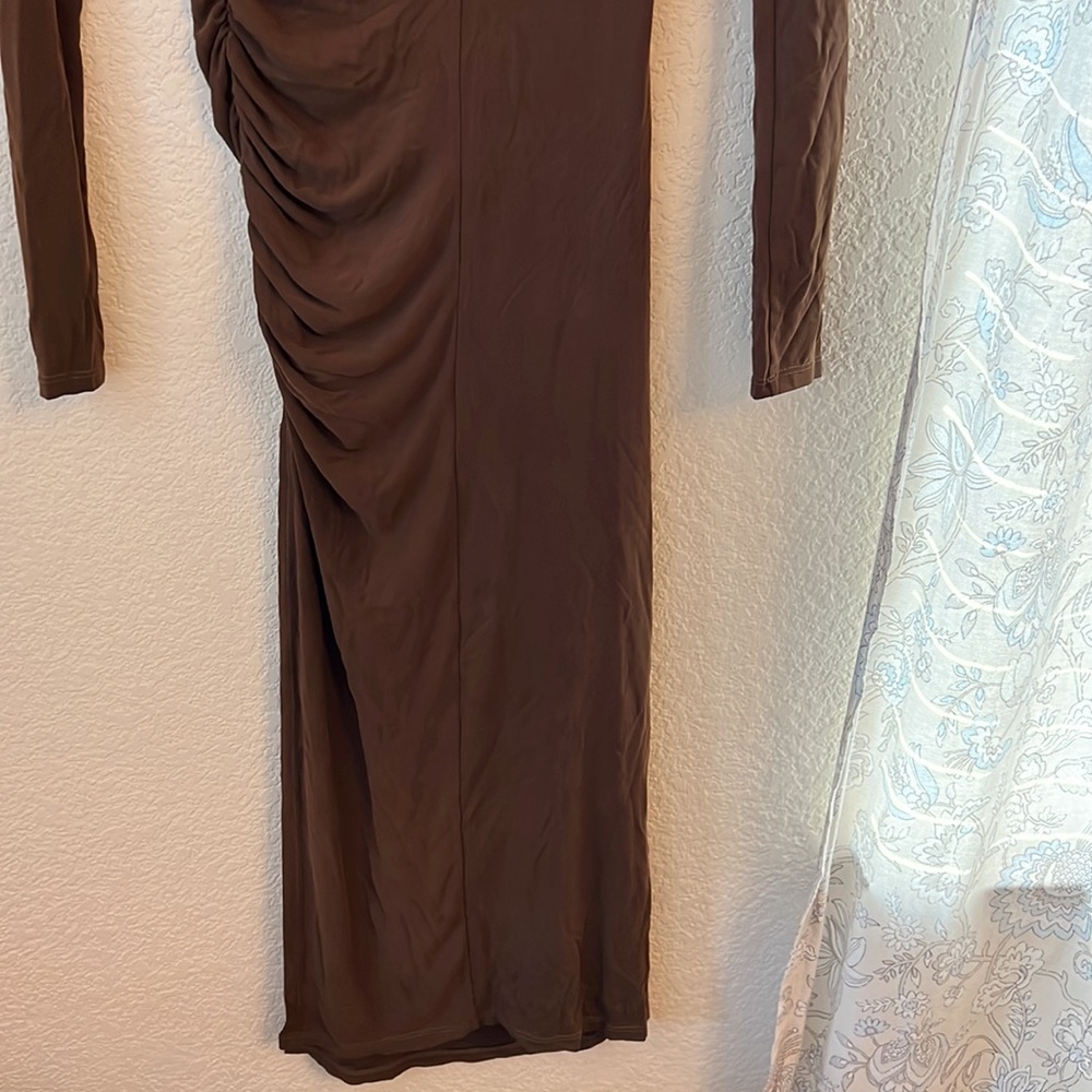 New Camila coelho Benita Midi Dress in Brown - Picture 9 of 12